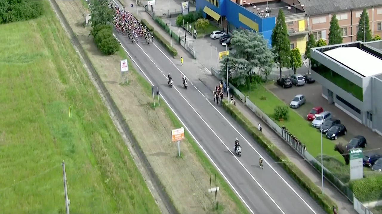 Giro d’Italia 2017 – Stage 12 [LAST 10 KM]