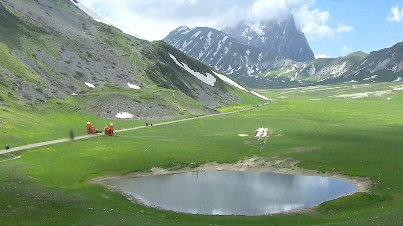 Giro d’Italia 2018 – Stage 09 [FULL STAGE]