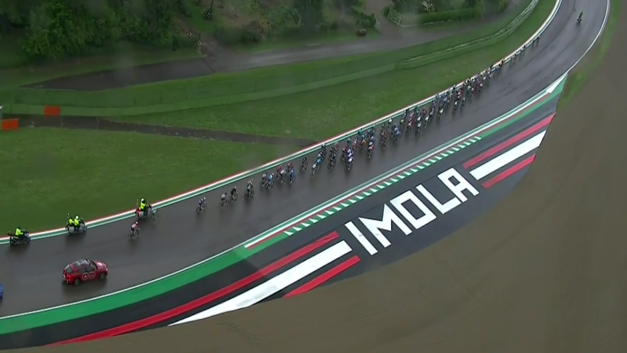 Giro d’Italia 2018 – Stage 12 [LAST 30 KM]