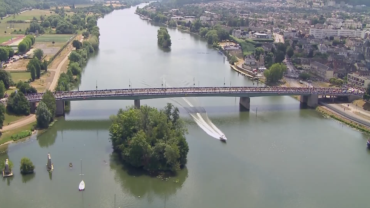 Tour de France 2018 – Stage 08 [FULL STAGE]