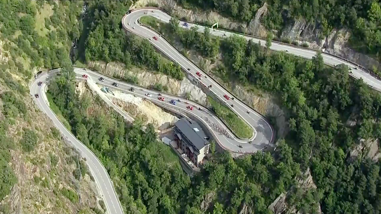 La Vuelta 2018 – Stage 19 [LAST 15 KM]