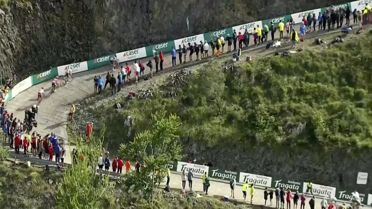 La Vuelta 2019 – Stage 13 [LAST 15 KM]