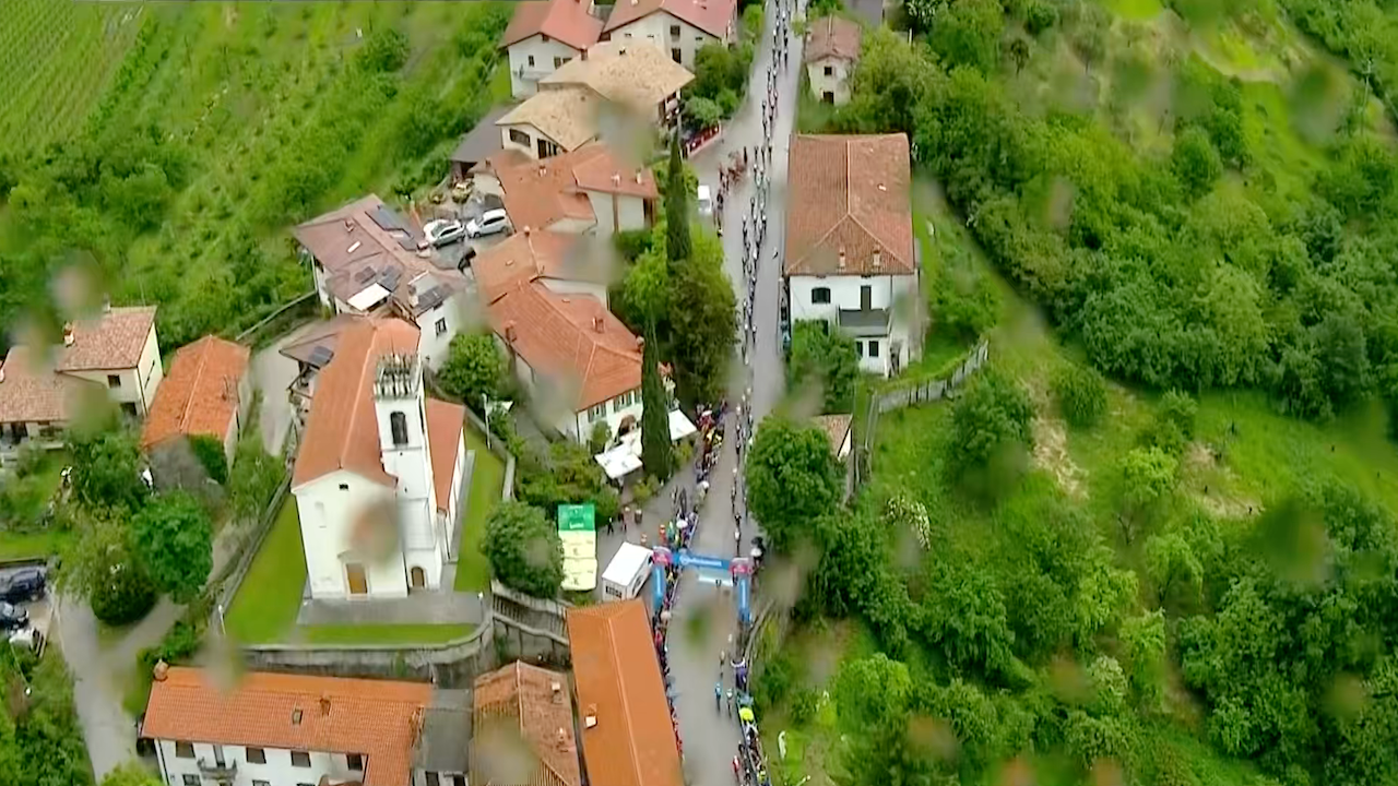 Giro d’Italia 2021 – Stage 15 [LAST 10 KM]