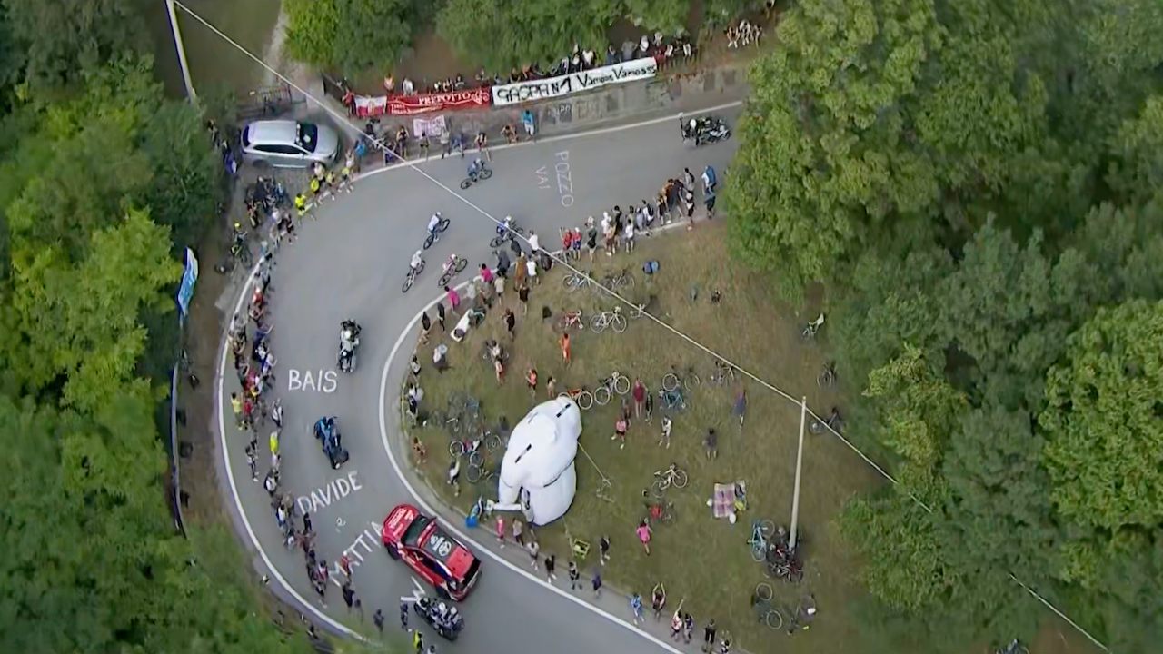 Giro d’Italia 2022 – Stage 19 [LAST 10 KM]