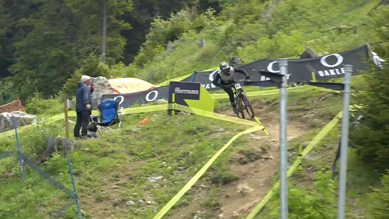 MTB – DHI – World Cup 2023 – 1 – Lenzerheide [FULL RACE]
