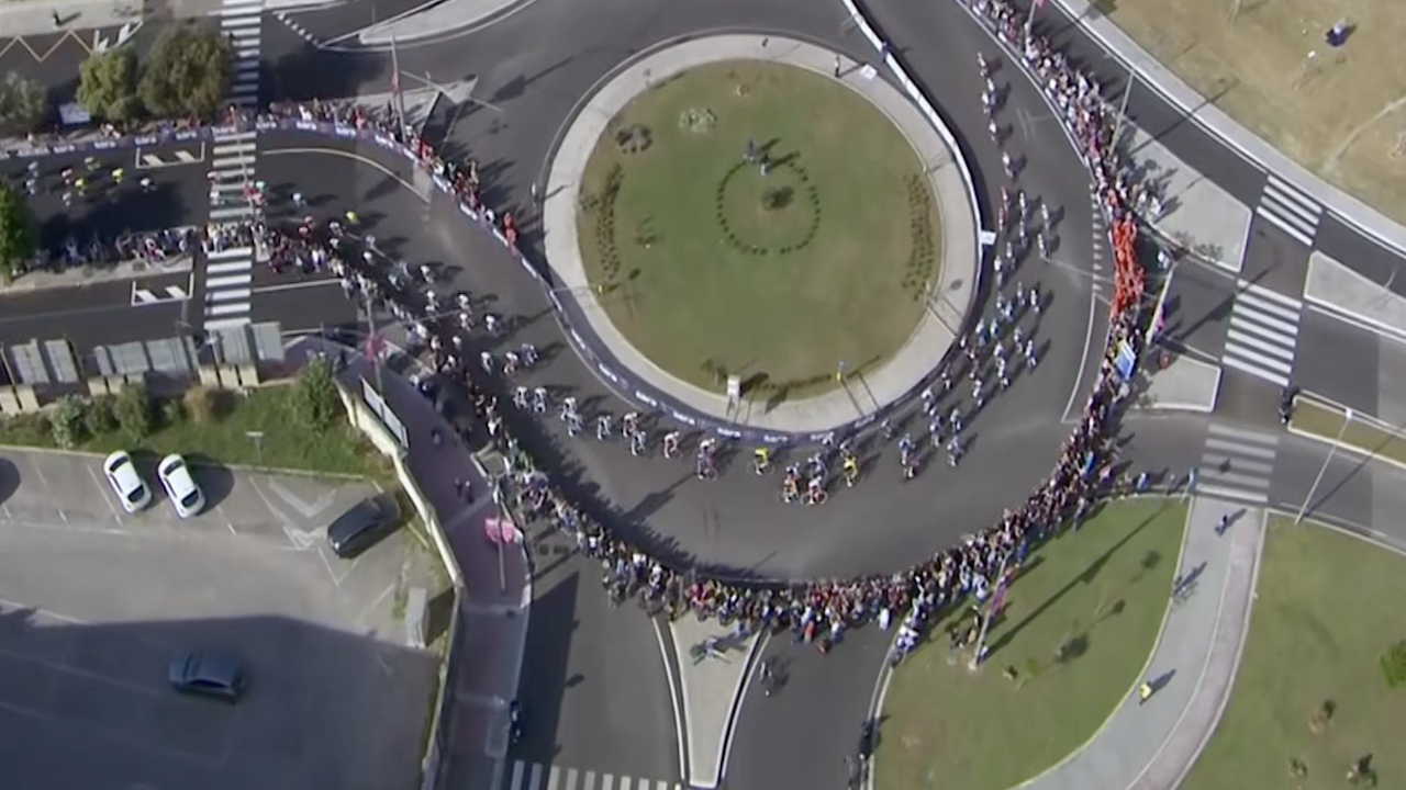 Giro d’Italia 2025 – Stage 04 [LAST 10 KM]
