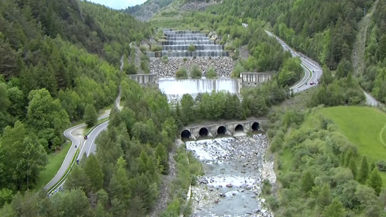 Giro d’Italia 2025 – Stage 17 [FULL STAGE]