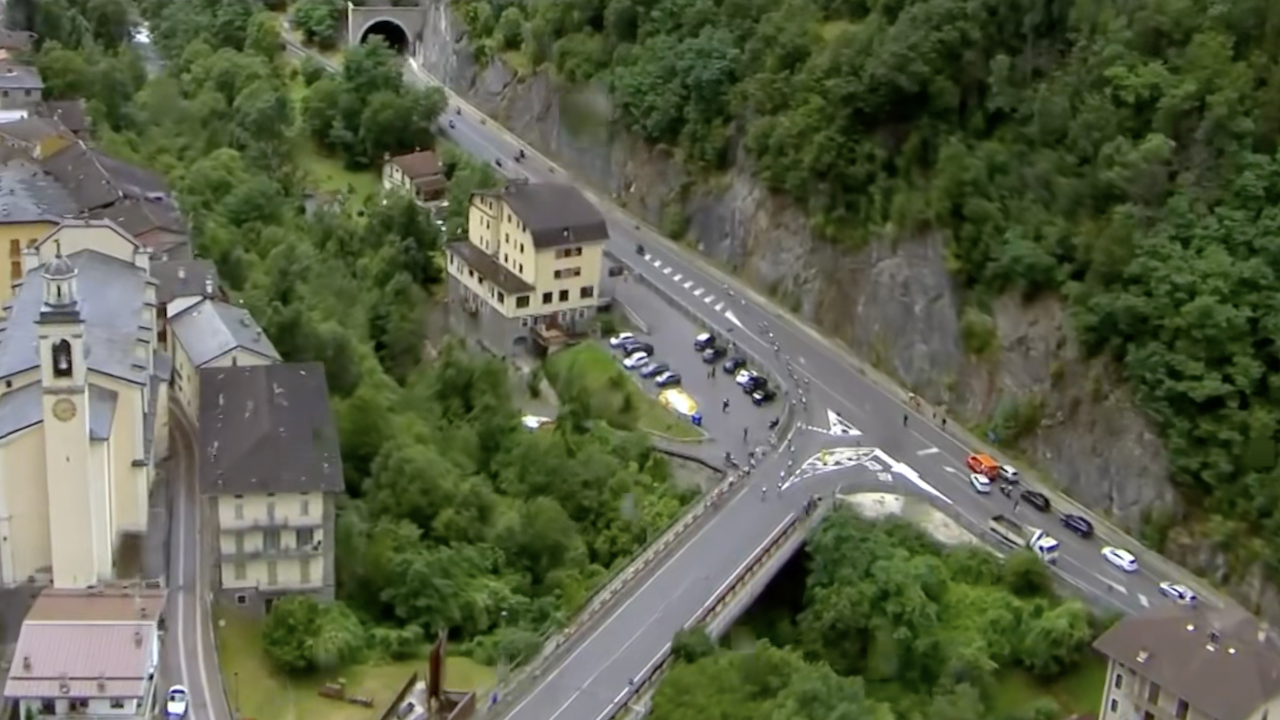 Giro d’Italia Women 2025 – Stage 2 [LAST 10 KM] (ladies)