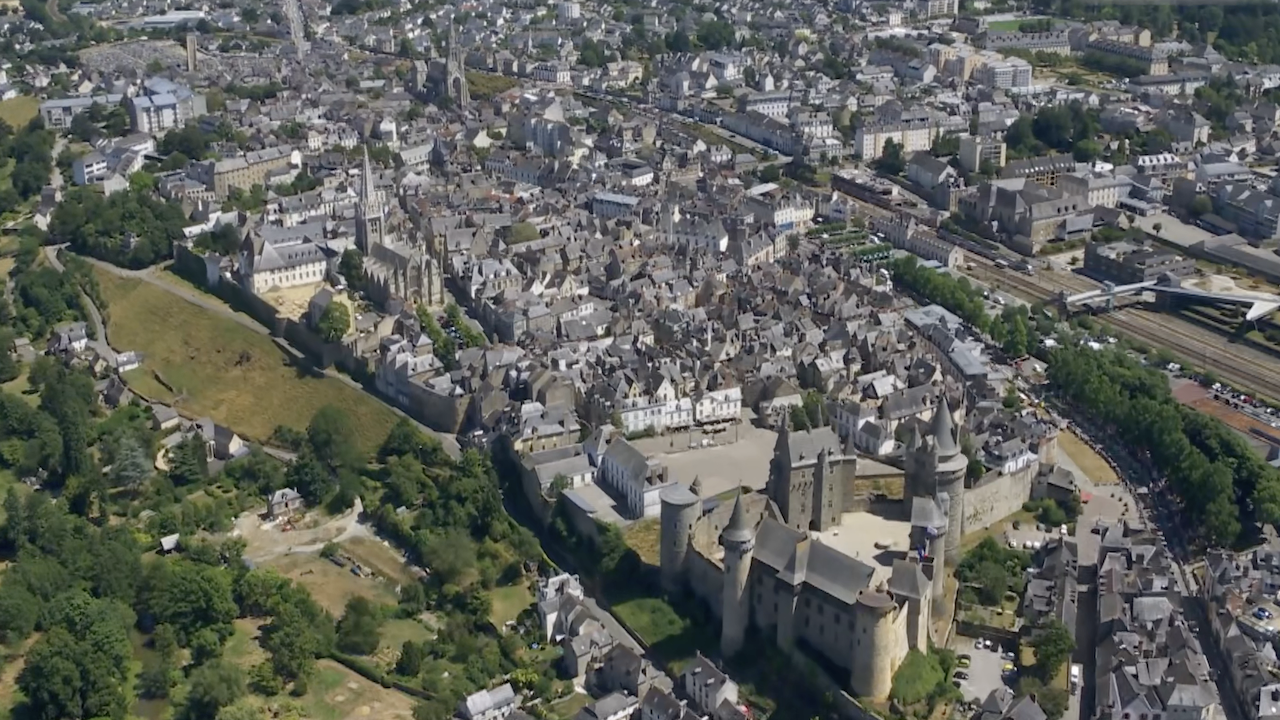 Tour de France 2025 – Stage 08 [HIGHLIGHTS]