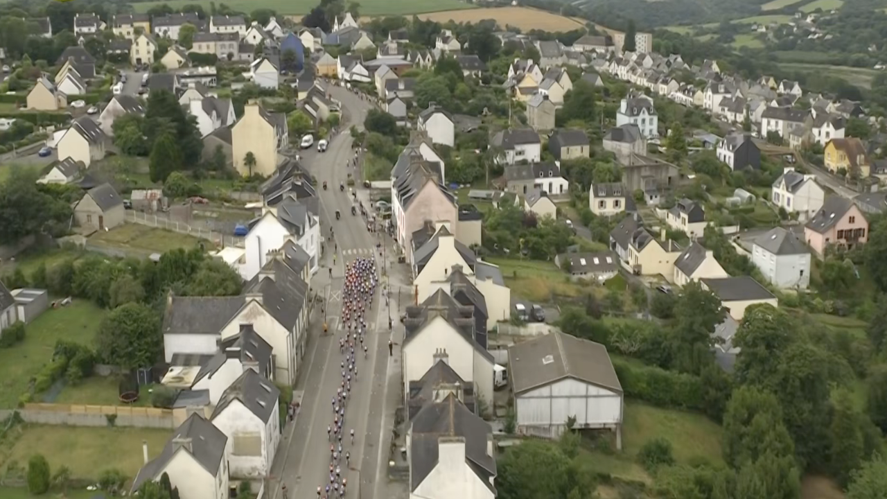 Tour de France Femmes 2025 – Stage 2 [FULL STAGE] (ladies)