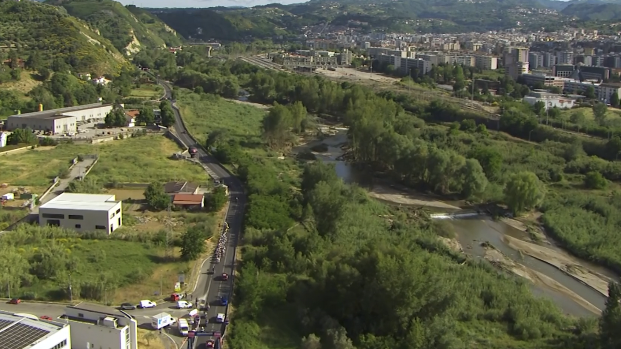 Giro d’Italia 2026 – Stage 04 [LAST 10 KM]